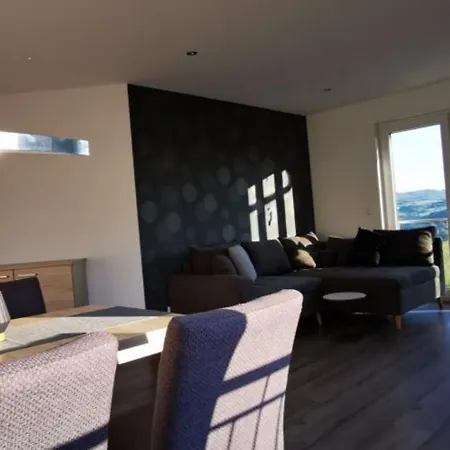 公寓 Bergpanorama Rhoen 格尔斯费尔德