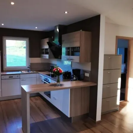 Bergpanorama Rhoen 公寓 格尔斯费尔德